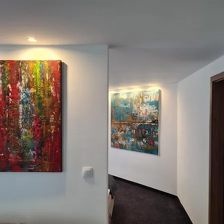 Apartment Center Apartmanhaz Erlau