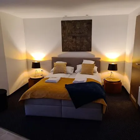 Apartment Center Apartmanhaz *