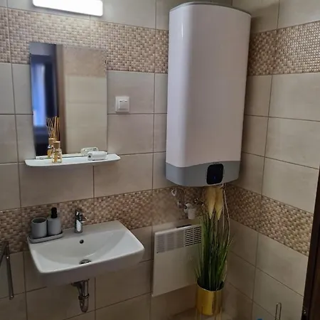 Apartment Center Apartmanhaz